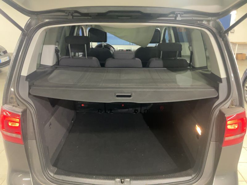 Volkswagen Touran 1.2 TSI Life 2013 – снимка 15