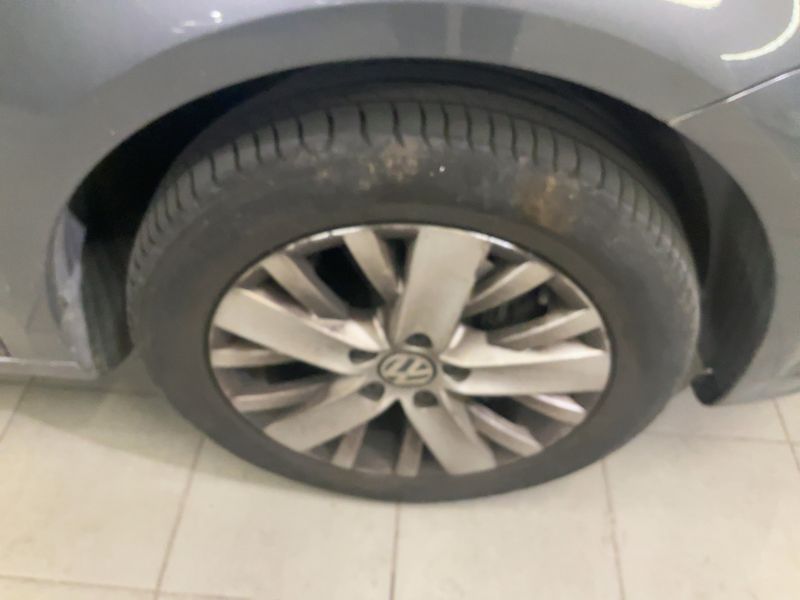 Volkswagen Touran 1.2 TSI Life 2013 – снимка 11