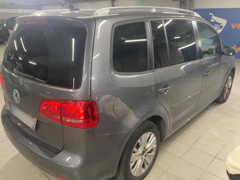 Volkswagen Touran 1.2 TSI Life 2013 – снимка 8