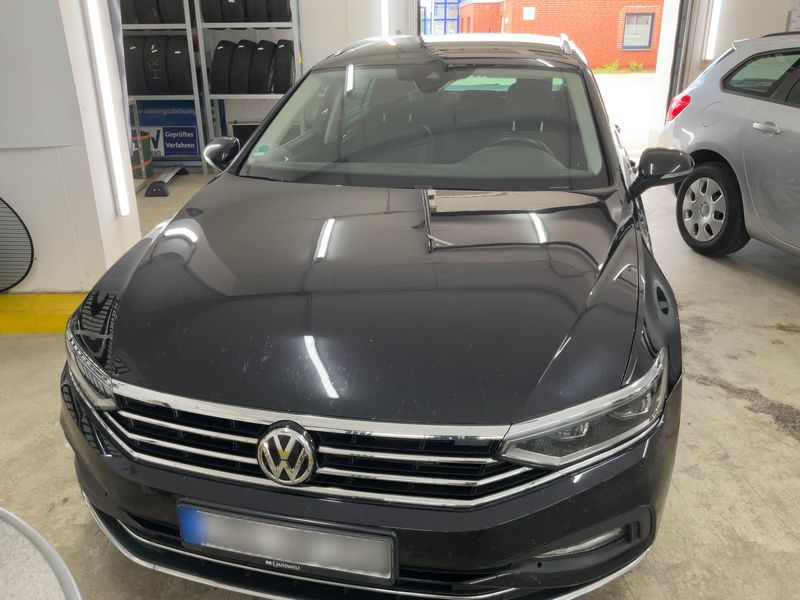 Volkswagen Passat 2.0 TDI Elegance 2019 – снимка 14