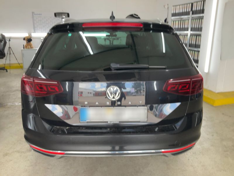 Volkswagen Passat 2.0 TDI Elegance 2019 – снимка 7