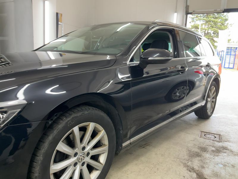 Volkswagen Passat 2.0 TDI Elegance 2019 – снимка 2