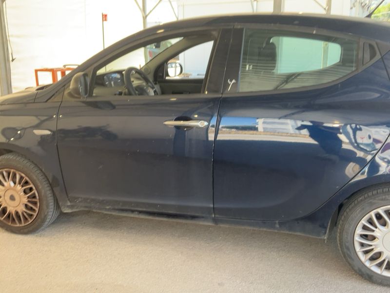Lancia Ypsilon 1.2 Silver 2016 – снимка 4
