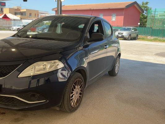 Lancia Ypsilon 1.2 Silver 2016 – снимка 2