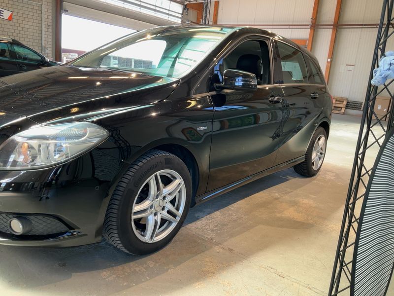 Mercedes-Benz B-Klasse B 180 CDI 2012 – снимка 2