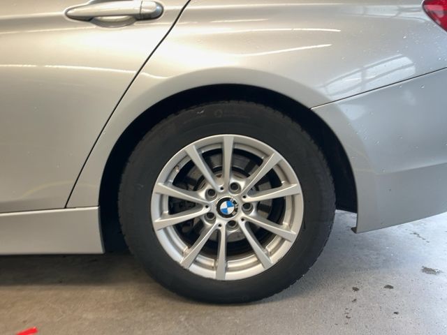 BMW 3er 320d 2015 – снимка 17