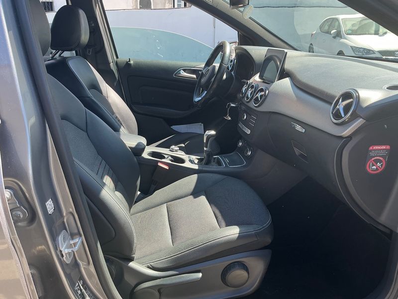 Mercedes-Benz B-Klasse B 180 CDI Urban 2015 – снимка 16