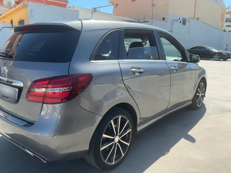 Mercedes-Benz B-Klasse B 180 CDI Urban 2015 – снимка 8