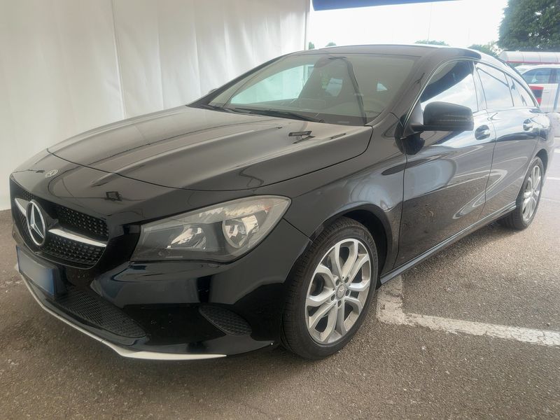 Mercedes-Benz CLA-Klasse CLA 200 d Shooting Brake Sport 2017 – снимка 1
