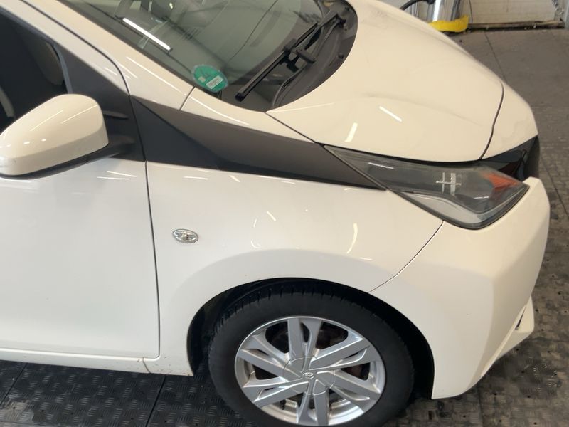 Toyota Aygo 1.0 X-Play Team D 2018 – снимка 12