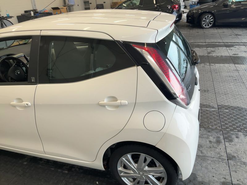 Toyota Aygo 1.0 X-Play Team D 2018 – снимка 6