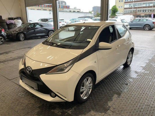 Toyota Aygo 1.0 X-Play Team D 2018 – снимка 1