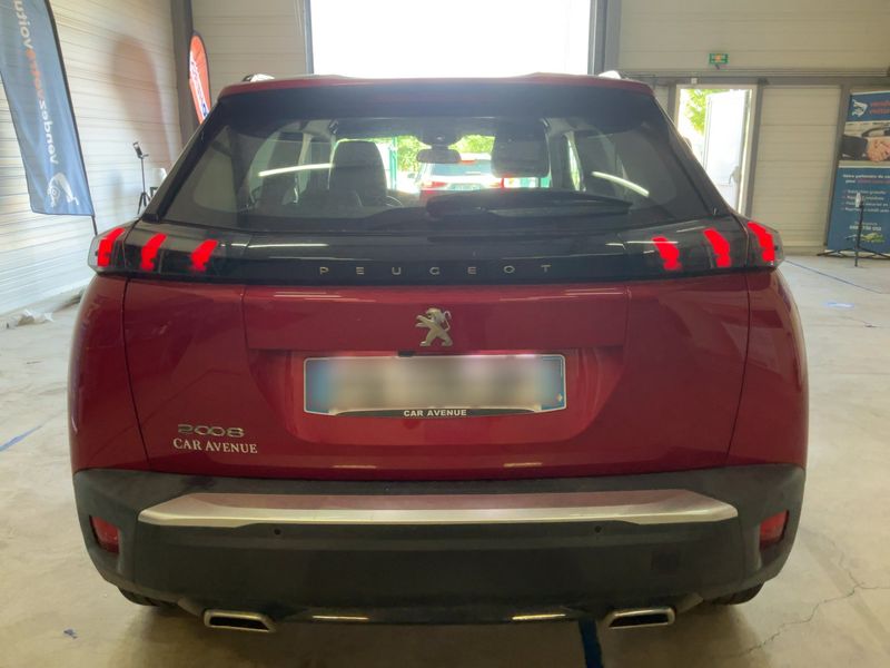 Peugeot 2008 1.2 PureTech Allure 2020 – снимка 7