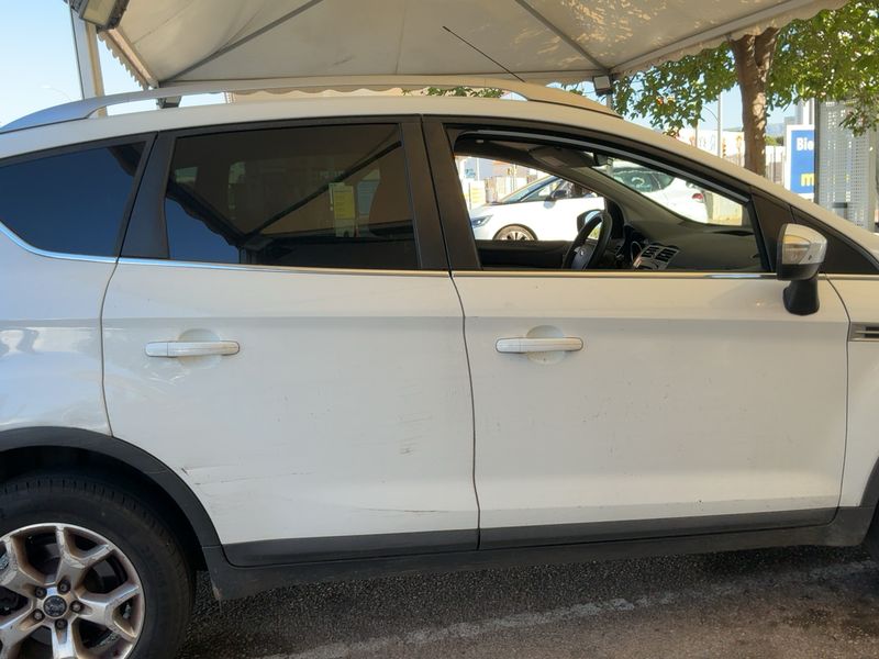 Ford Kuga 2.0 TDCi Trend 2010 – снимка 10
