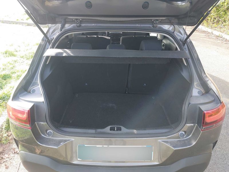 Citroen C4 Cactus 1.2 e-THP Shine 2019 – снимка 9