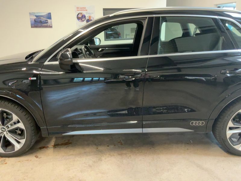 Audi Q3 45 TFSI quattro S line 2019 – снимка 4