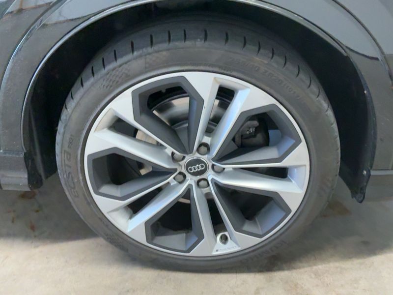 Audi Q3 45 TFSI quattro S line 2019 – снимка 11