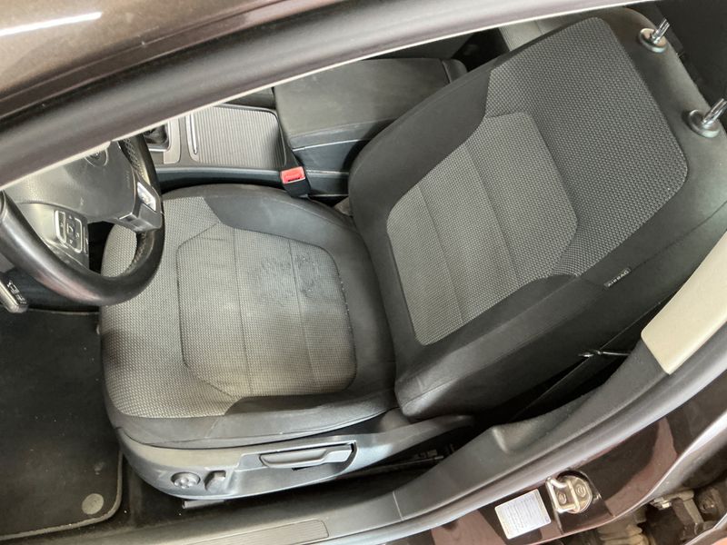 Volkswagen Passat 2.0 TDI Comfortline BlueMotion Tech 2014 – снимка 30