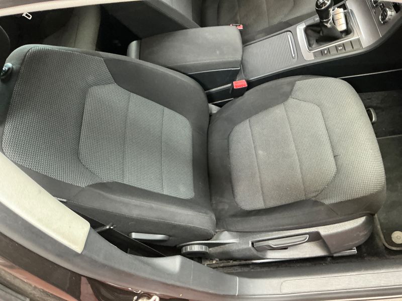 Volkswagen Passat 2.0 TDI Comfortline BlueMotion Tech 2014 – снимка 28