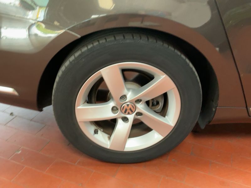 Volkswagen Passat 2.0 TDI Comfortline BlueMotion Tech 2014 – снимка 9