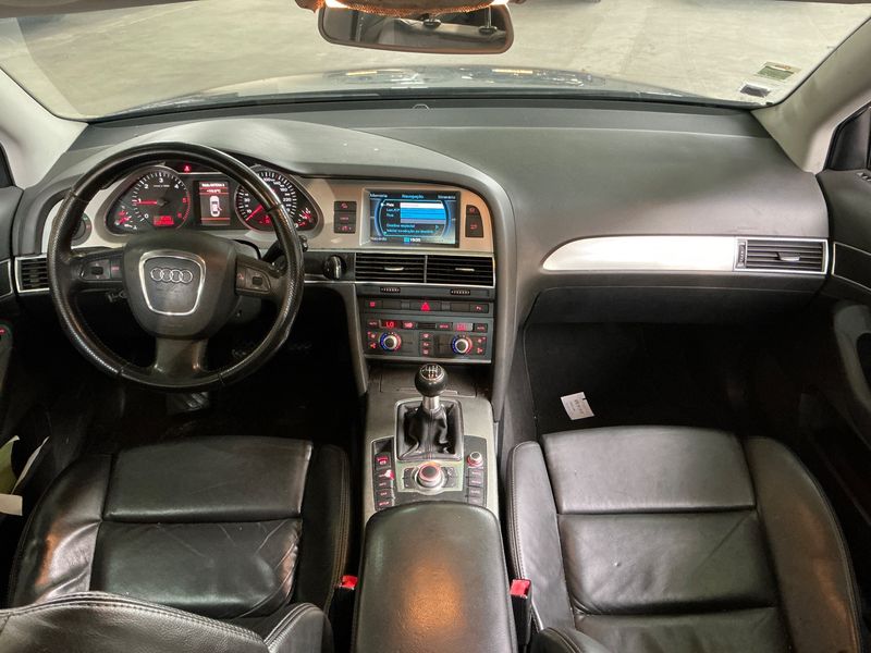Audi A6 2.0 TDI 2009 – снимка 17