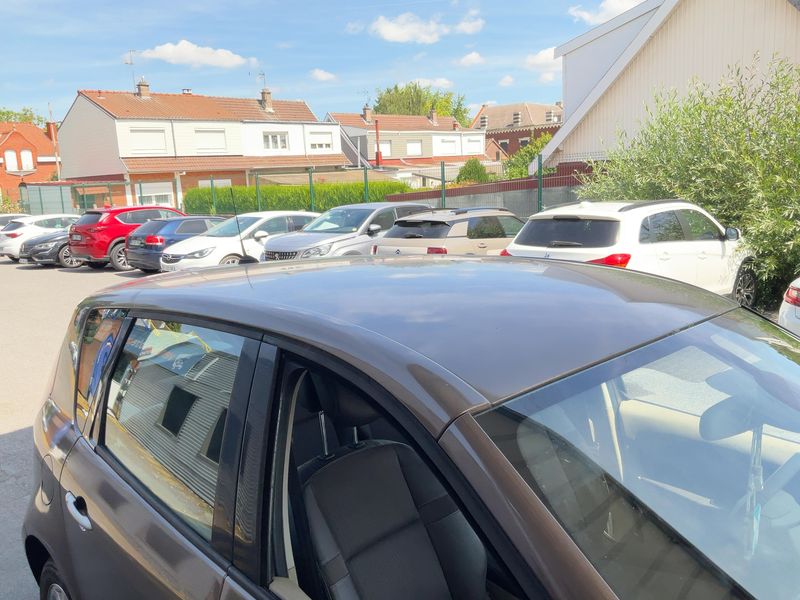 Renault Scenic 1.5 dCi Privilege 2009 – снимка 13