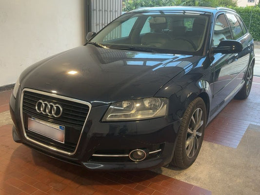 Audi A3 Sportback 1.6 TDI Ambition 2011 – снимка 1