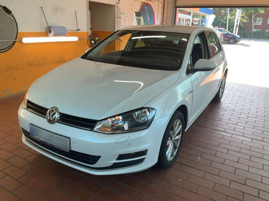 Volkswagen Golf VII 1.2 TSI Lounge BlueMotion Tech 2015 – снимка 1