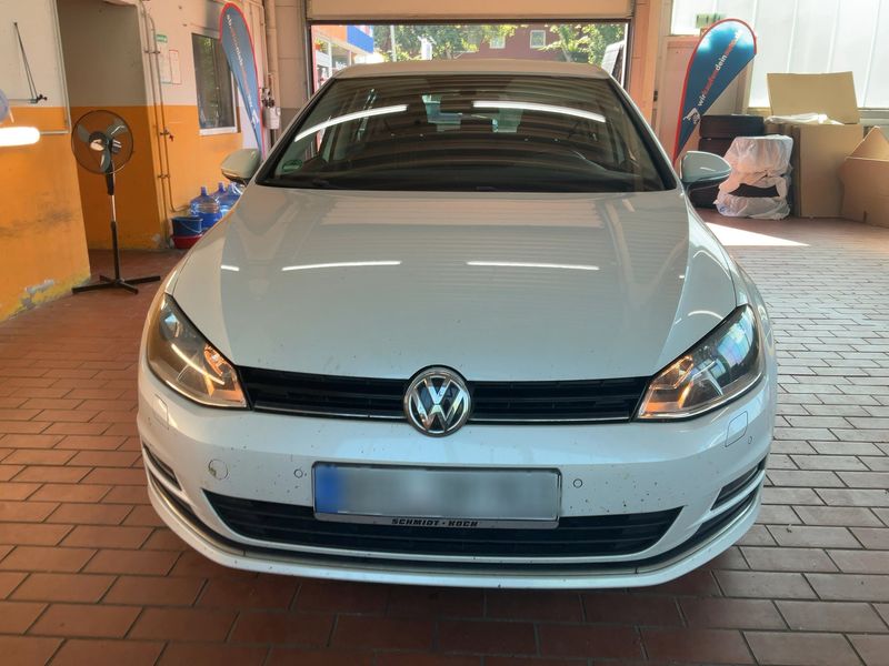 Volkswagen Golf VII 1.2 TSI Lounge BlueMotion Tech 2015 – снимка 14