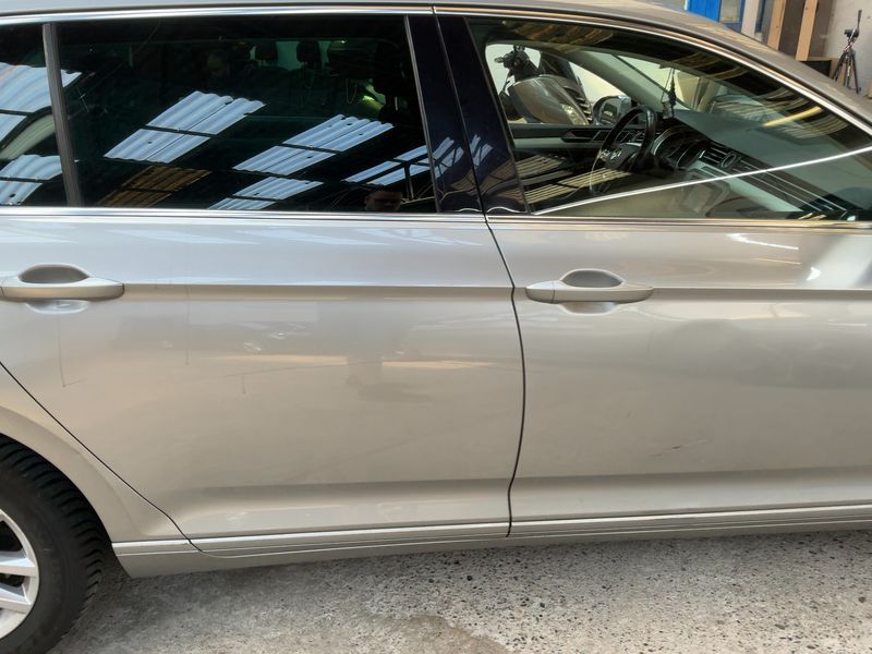 Volkswagen Passat 2.0 TDI Comfortline BlueMotion Tech 2015 – снимка 10