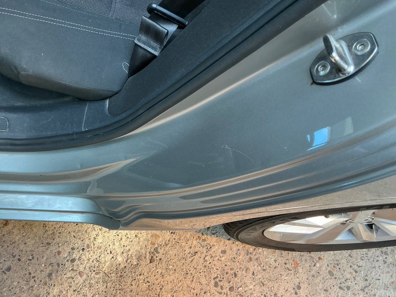 Volkswagen Passat 2.0 TDI Comfortline BlueMotion Tech 2015 – снимка 27