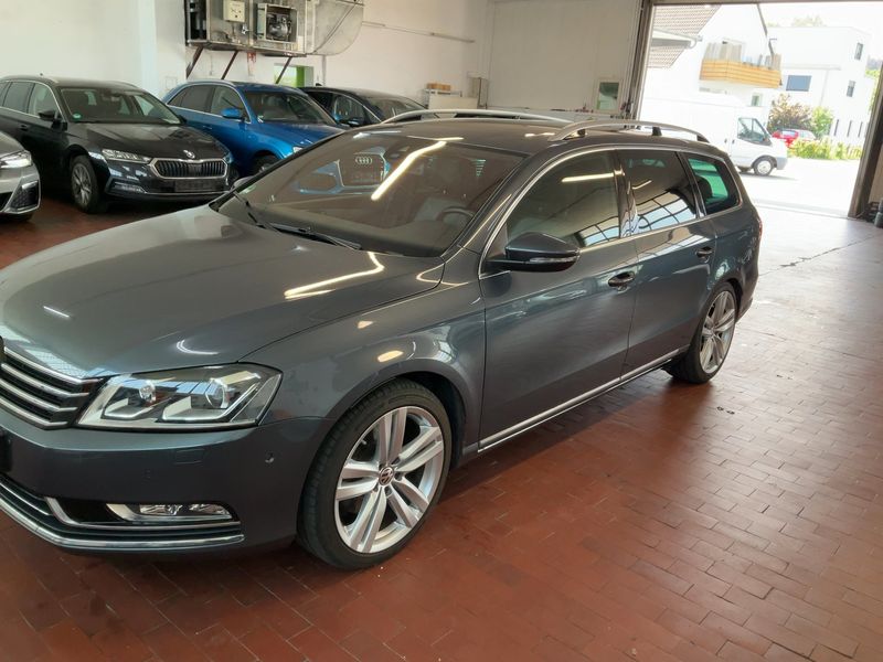 Volkswagen Passat 2.0 TDI Highline BlueMotion Tech 2013 – снимка 2