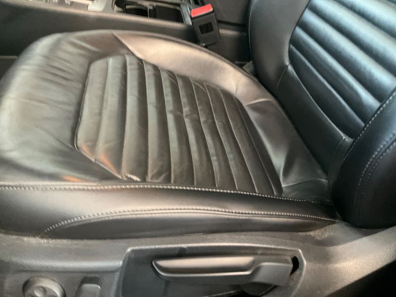 Volkswagen Passat 2.0 TDI Highline BlueMotion Tech 2013 – снимка 33