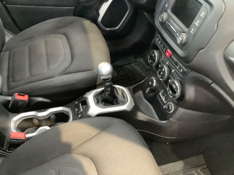Jeep Renegade 2.0 M-Jet Limited Adventure Edition 4WD 2016 – снимка 28