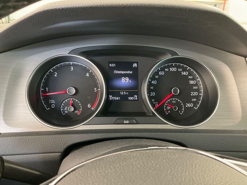 Volkswagen Golf VII 1.6 TDI Comfortline BlueMotion Tech 2014 – снимка 4