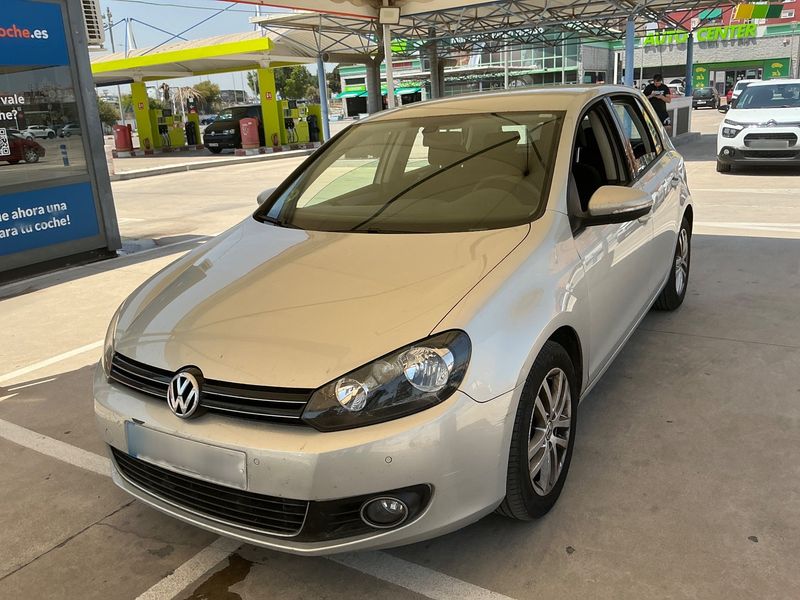Volkswagen Golf VI 1.6 TDI Sport 2012