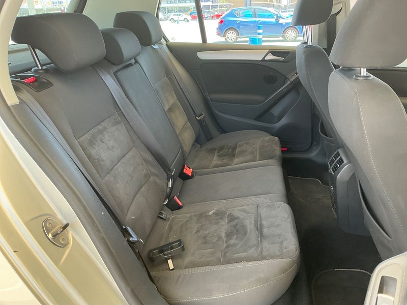 Volkswagen Golf VI 1.6 TDI Sport 2012 – снимка 14
