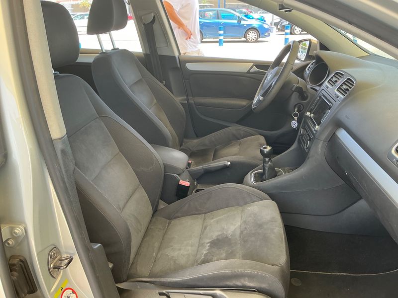 Volkswagen Golf VI 1.6 TDI Sport 2012 – снимка 11