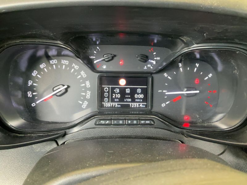 Citroen Berlingo 1.5 Blue-HDi Feel M 2020 – снимка 18