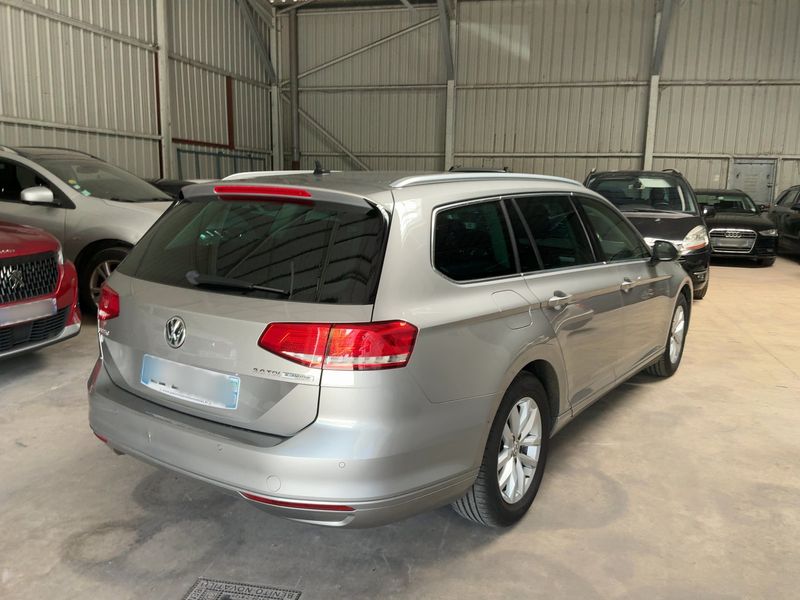 Volkswagen Passat 2.0 TDI Comfortline BlueMotion Tech 2017 – снимка 8