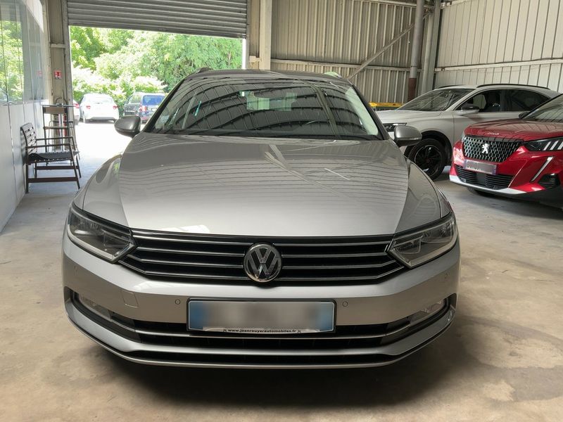 Volkswagen Passat 2.0 TDI Comfortline BlueMotion Tech 2017 – снимка 14