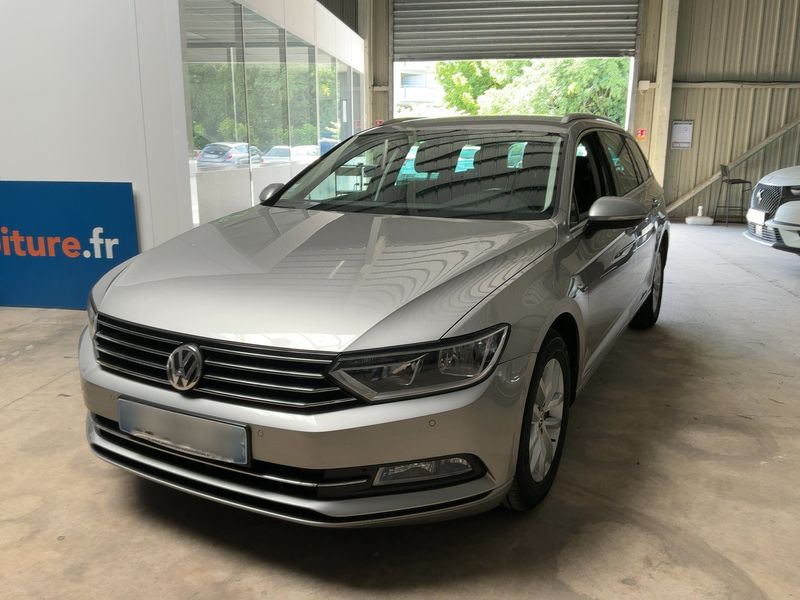 Volkswagen Passat 2.0 TDI Comfortline BlueMotion Tech 2017 – снимка 1