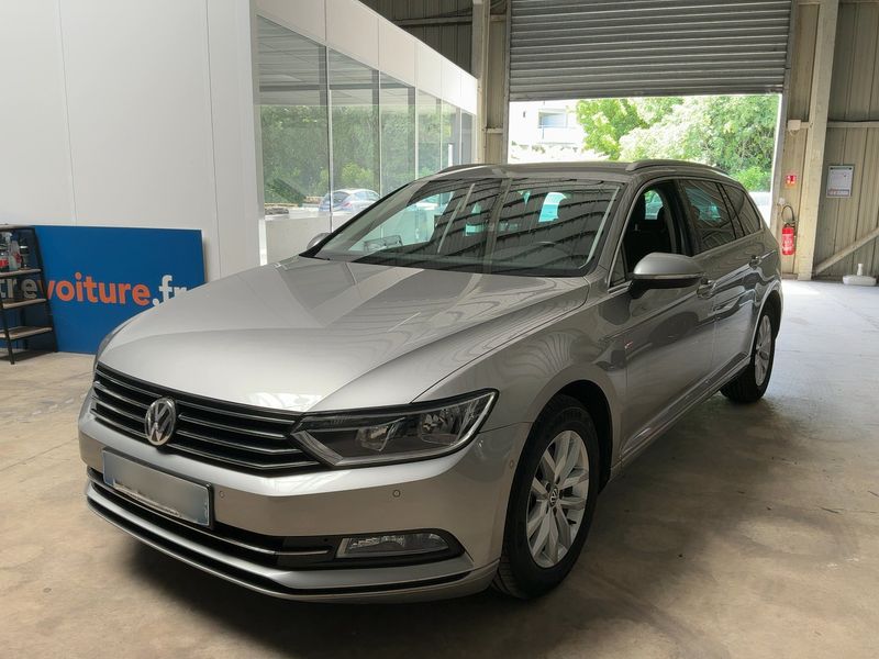 Volkswagen Passat 2.0 TDI Comfortline BlueMotion Tech 2017 – снимка 2