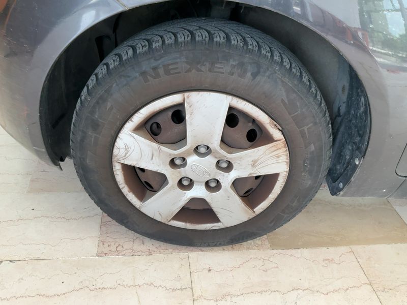 Kia Venga 1.4 Easy 2012 – снимка 3