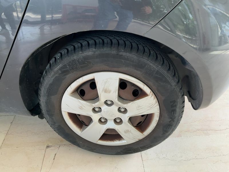 Kia Venga 1.4 Easy 2012 – снимка 5