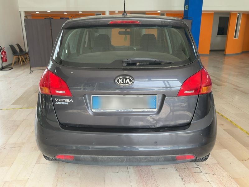 Kia Venga 1.4 Easy 2012 – снимка 7