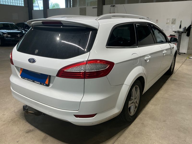 Ford Mondeo 2.0 Flexifuel Titanium 2008 – снимка 2