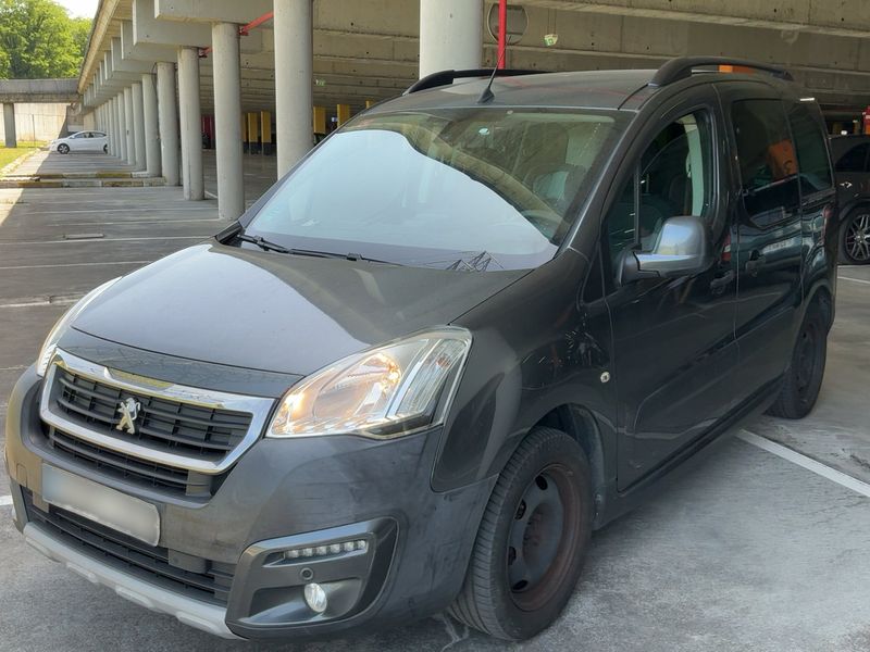 Peugeot Partner 1.6 Blue-HDi Outdoor 2015 – снимка 1