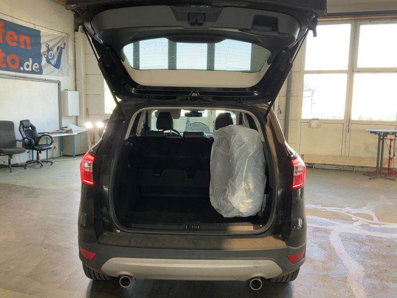 Ford Kuga 2.0 TDCi Titanium 2017 – снимка 16