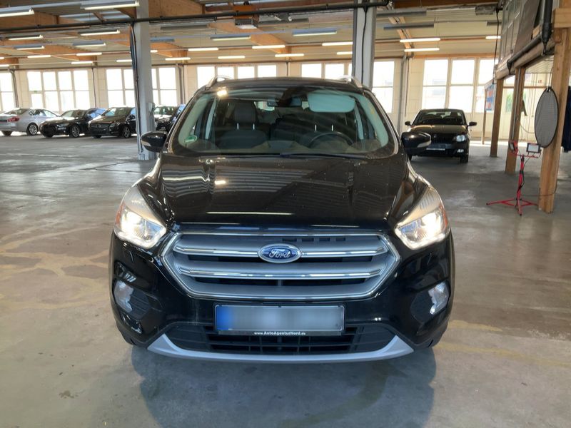 Ford Kuga 2.0 TDCi Titanium 2017 – снимка 14